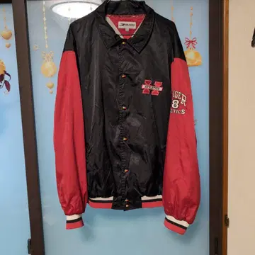 90s 타미힐피거 빅 로고 자수 바시티 자켓 구제 의류 Tommy 나일론