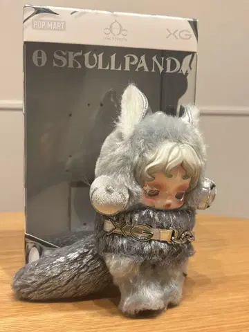 스컬팬더 POPMART XG 아이돌 콜라보 개봉품