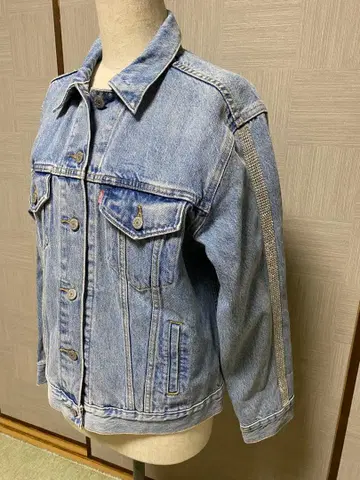 Levi's 라이트 블루 데님 자켓 M 사이즈