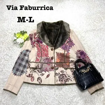 비아 파브리카 무스탕 코트 숏 기장 꽃무늬 패치워크풍 개성있는 L
