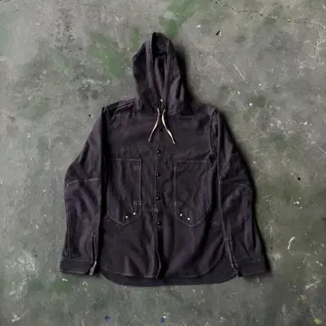 GERUGA 젤 후드 부착 셔츠