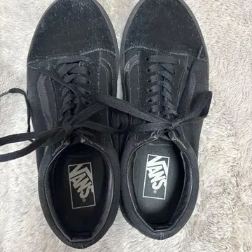 Vans 블랙 스니커즈