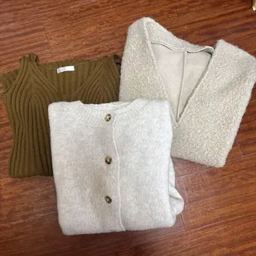 니트 가디건과 리브 니트 세트