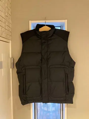 새상품급 에디 바우어 다운 베스트 메쉬 L 블랙