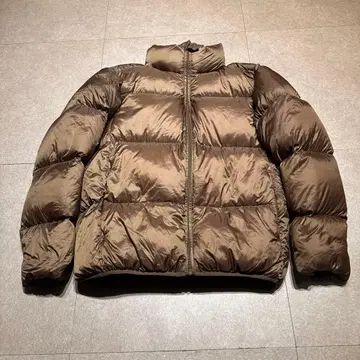 Uniqlo 울트라 라이트 다운 자켓 브라운 M