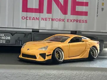토미카 LEXUS LFA 뉘르부르크링 패키지 30 개조