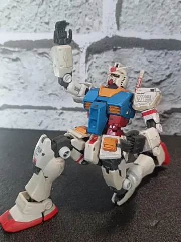 반다이 SUPER HCM pro 1/144 RX-78-2 현 상태 제품