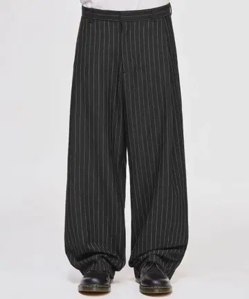 SINGNATURE 스트라이프 슬랙스