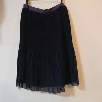 미셸 클라인 스커트 사이즈 38