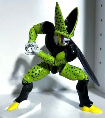 드래곤볼 셀 피규어