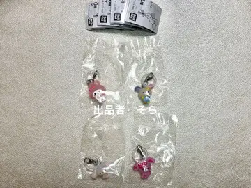 산리오 캐릭터즈 윳토메지루시 액세서리 4종 세트