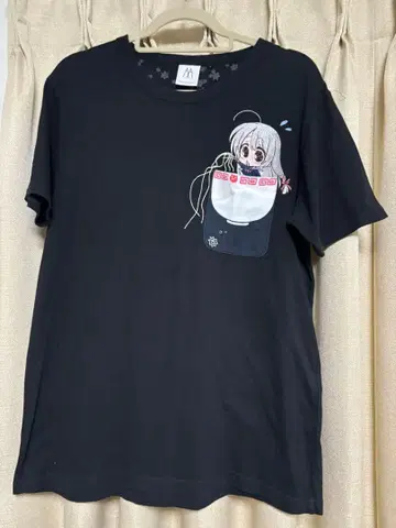 사노바위치 네네 셔츠