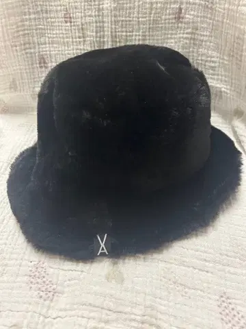 VARZAR 버킷햇 블랙 퍼 소재