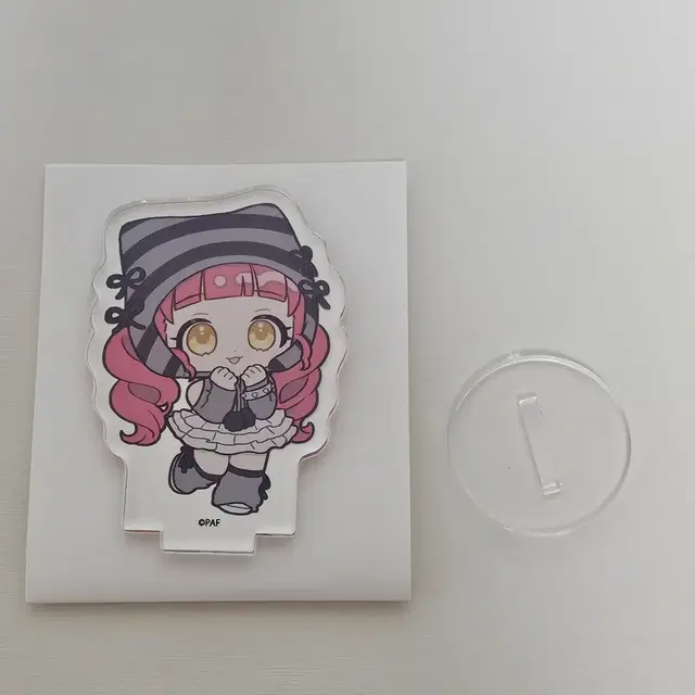 반짝이는 프리채널 프리챤 안나 eeo 아크릴스탠드