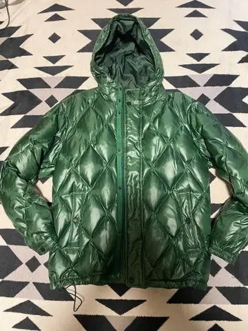 유니클로 퀼트 다운 자켓 그린 XL