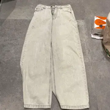 La cousette 라이트 그레이 와이드 레그 데님