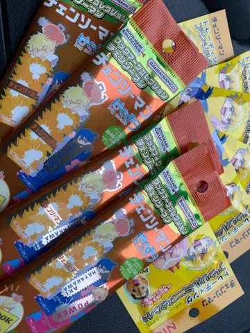 애니메이션 캐릭터 굿즈 복수 팩