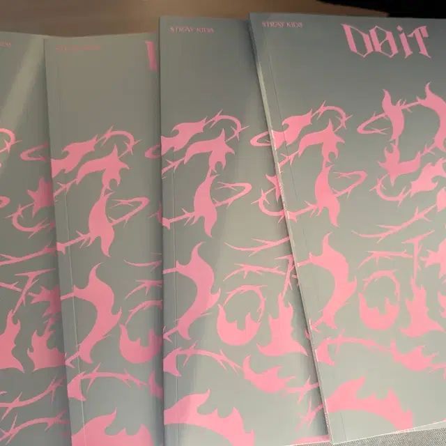 스키즈 스트레이키즈  do it 두잇 일반반 개봉 앨범 판매 포스터 ㅇ