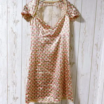 물방울 패턴 슬리브리스 원피스 당일 발송