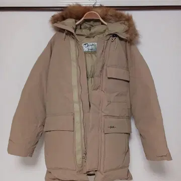 Schott 베이지 다운 코트 XS