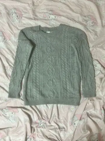 그레이 케이블 짜임 스웨터 사이즈 F