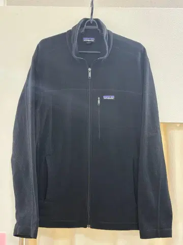 새상품급 L 파타고니아 마이크로 D 플리스 자켓 블랙 풀 집업 얇은 소재