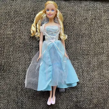 오데트 티 스완 레이크 바비