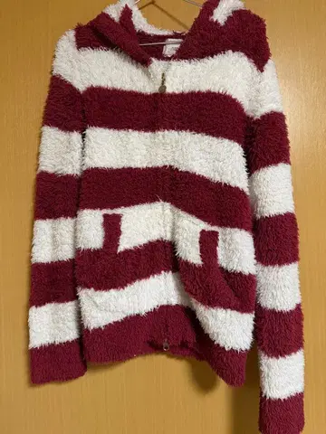 젤라또피케 크리스마스 후드티 보더