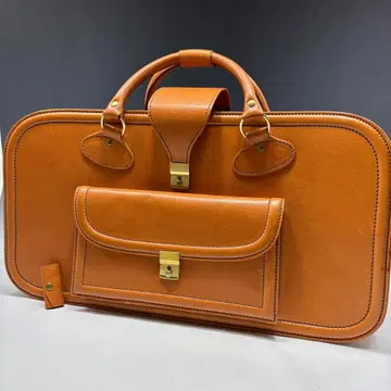 상태 좋음 [스케도니 정품] 보스턴 백/트렁크/가죽/브라운