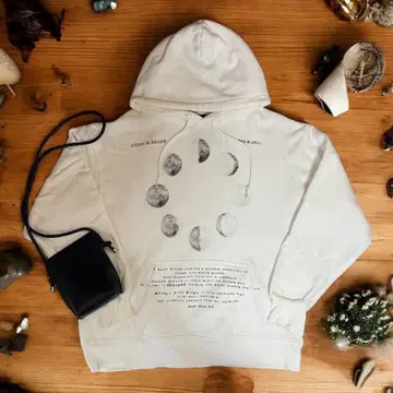 ILL IT x Suns B Blank 콜라보 후드티 레오곰 착용