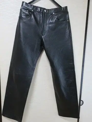 니치와제 [Wind Armor] 가죽 팬츠