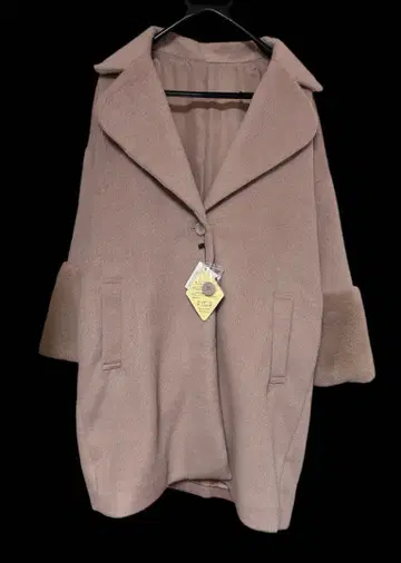 핑크 베이지 체스터 코트 소매 퍼