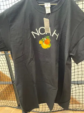 NOAH 블랙 T셔츠 감귤 디자인 택 포함 미사용 새상품