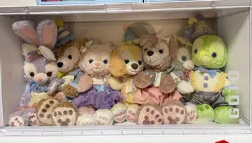 더피 프렌즈 봉제 인형 6체 세트와 의상