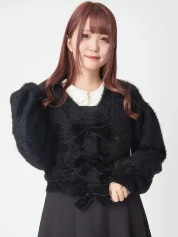 앙크루즈 리본 페더 가디건 블랙