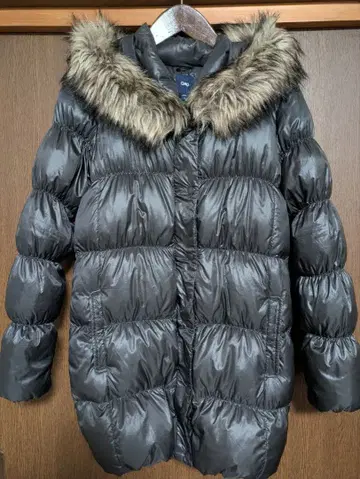 GAP 다운 코트 M 사이즈