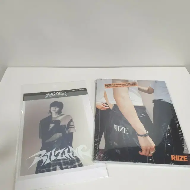RIZE 라이즈 RIIZING 앨범 + 포스트카드 세트