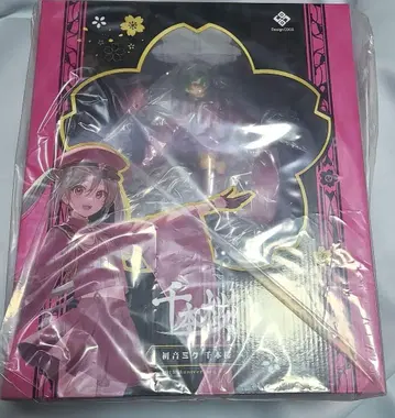 하츠네 미쿠 센본자쿠라 피규어 디자인코코