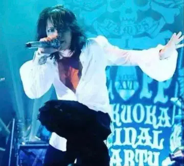 hyde 착용 if txs4w 백 레이스 턱시도 L'Arc