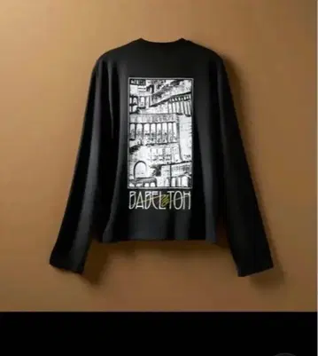 미세스 바벨탑 긴팔 T셔츠 블랙 M