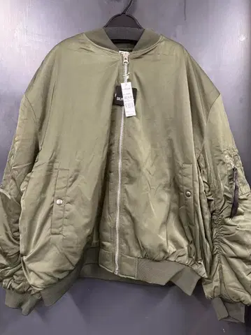 새상품 NYLAUS MA-1 자켓 카키 sizeL