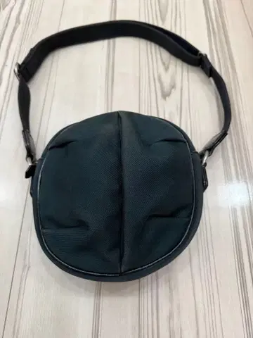 포켓 미니 숄더