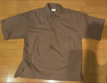 NUMBER (N)INE 브라운 반팔 셔츠