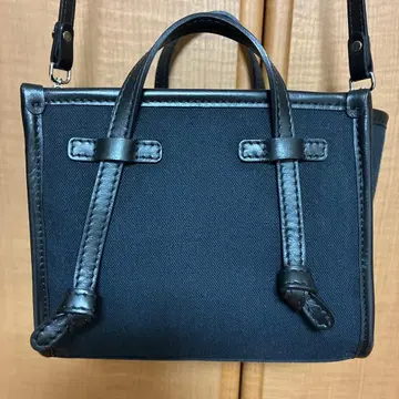 지아니카리니 숄더백 BLACK