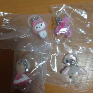 산리오 욜토 메지루시 액세서리 가챠 마론크림 마이멜로디