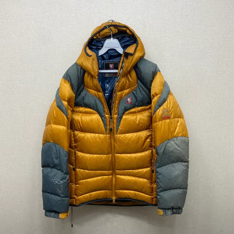 블랙야크 패딩 100