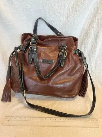 Cavalcanti 브라운 천연 가죽 핸드백