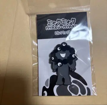 블랙 미야쿠미야쿠 핀 배지 오사카 간사이 만박 EXPO2025