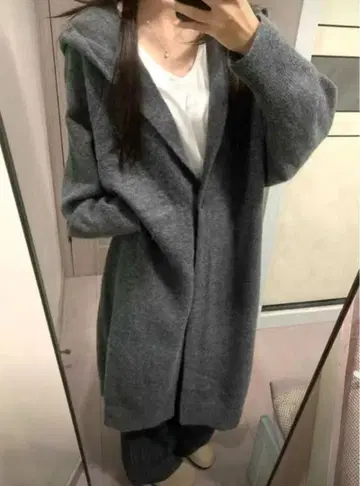 후드 부착 그레이 긴팔 가디건