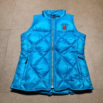 Fjall raven 다운 베스트 스카이블루 S